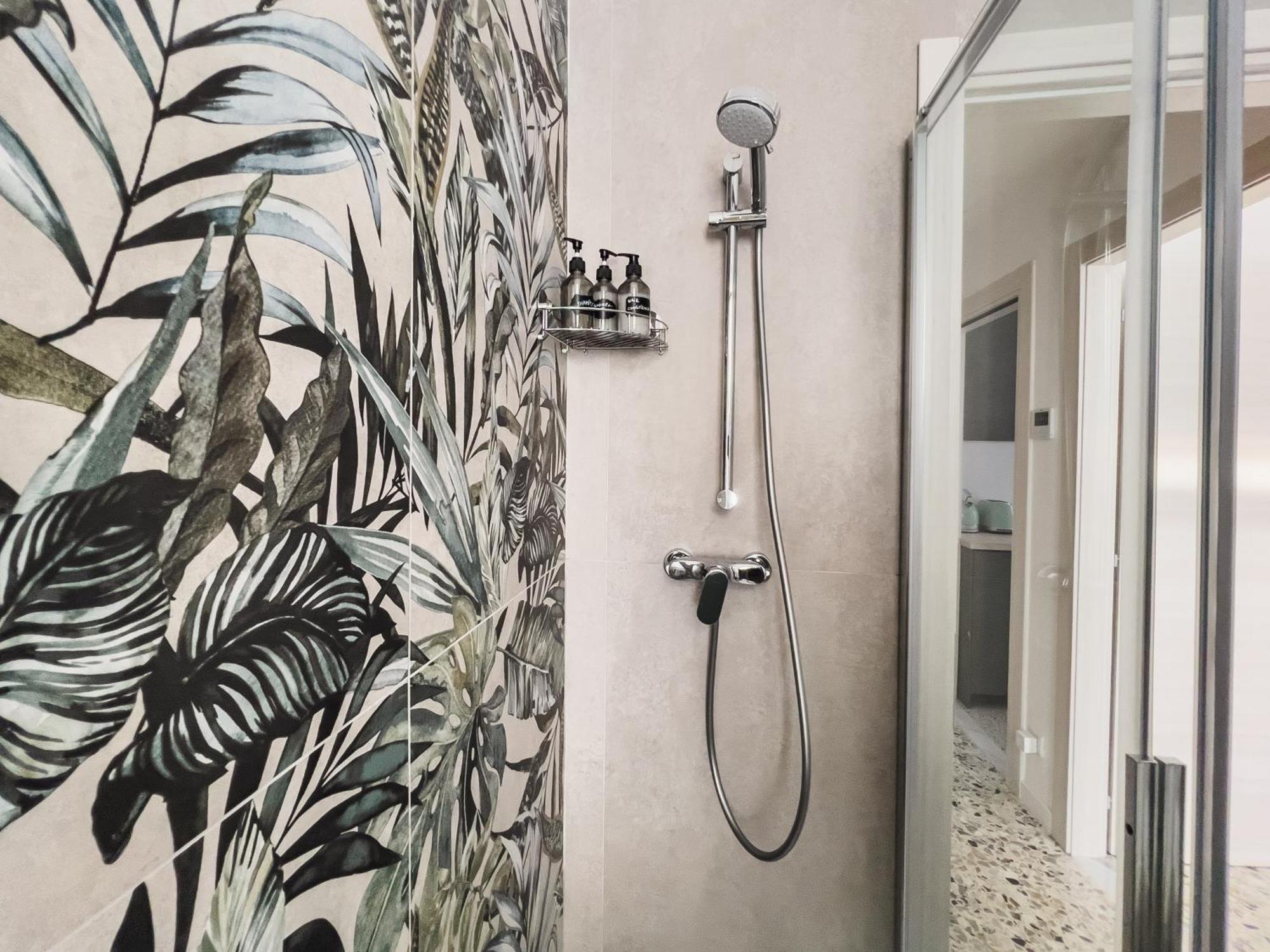 Апартаменты Freshly Renovated 10 Minutes From Arena Верона Экстерьер фото